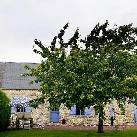 Collandres * Saint-Pierre-d'Artheglise